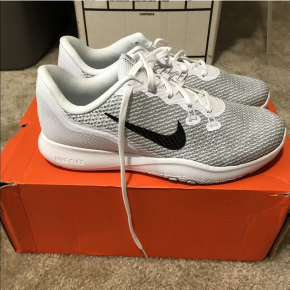 Nike Shoes - Nike Flex Trainer 7 - Size US 7
